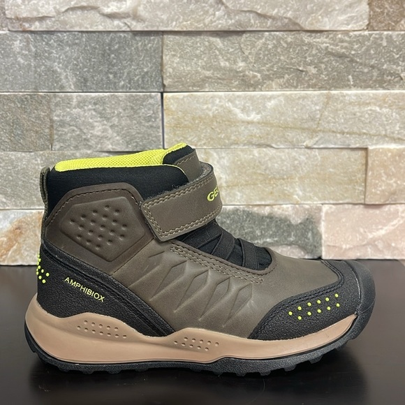 Geox Boys Teram ABX Waterproof Sneaker Boot - Picture 7 of 10